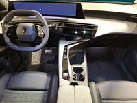 Peugeot E-5008 vaihtoauto