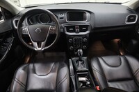 Volvo V40 Cross Country vaihtoauto