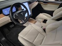 Tesla Model X vaihtoauto