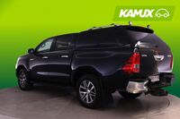 Toyota Hilux vaihtoauto