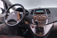 Mitsubishi Grandis vaihtoauto