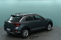Volkswagen T-Roc vaihtoauto