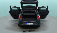 SEAT Leon Sportstourer vaihtoauto