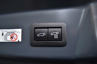 Toyota Prius Plug-in vaihtoauto