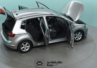 Volkswagen Golf Sportsvan vaihtoauto