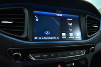 Hyundai IONIQ hybrid vaihtoauto