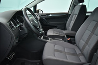 Volkswagen Golf Sportsvan vaihtoauto