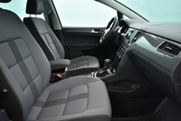 Volkswagen Golf Sportsvan vaihtoauto