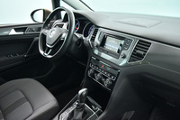 Volkswagen Golf Sportsvan vaihtoauto