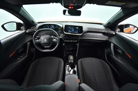 Peugeot e-2008 vaihtoauto