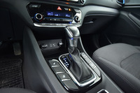 Hyundai IONIQ hybrid vaihtoauto