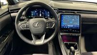 Lexus LBX vaihtoauto