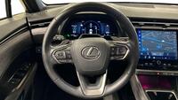 Lexus LBX vaihtoauto