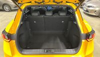Lexus LBX vaihtoauto