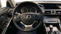 Lexus IS vaihtoauto