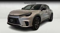 Lexus LBX vaihtoauto