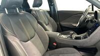 Lexus LBX vaihtoauto