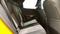Lexus LBX vaihtoauto
