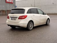 Mercedes-Benz B vaihtoauto