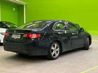 Honda Accord vaihtoauto