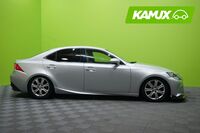 Lexus IS vaihtoauto
