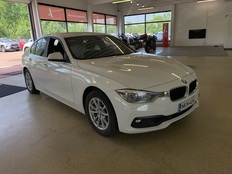 BMW 330 vaihtoauto