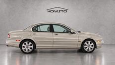 Jaguar X-Type vaihtoauto