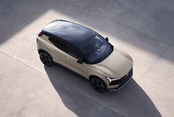 vaihtoauto Volvo EX30 Cross Country