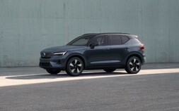 vaihtoauto Volvo EX40