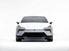 uusi Polestar 4