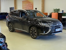 Mitsubishi Outlander vaihtoauto