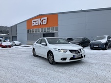 Honda Accord vaihtoauto