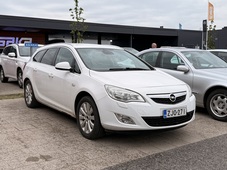 Opel Astra vaihtoauto