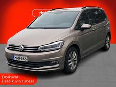 Volkswagen Touran vaihtoauto