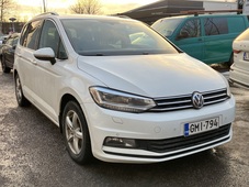 Volkswagen Touran vaihtoauto