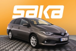 Toyota Auris vaihtoauto