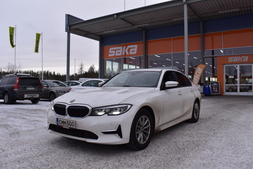 BMW 320 vaihtoauto