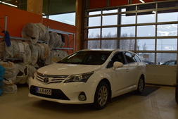 Toyota Avensis vaihtoauto