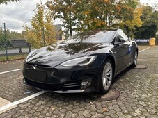 Tesla Model S vaihtoauto