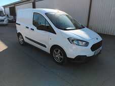 Ford Transit Courier vaihtoauto