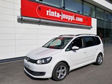Volkswagen Touran vaihtoauto