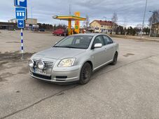 Toyota Avensis vaihtoauto