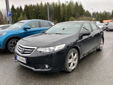 Honda Accord vaihtoauto