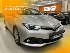 Toyota Auris vaihtoauto