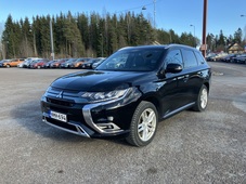 Mitsubishi Outlander PHEV vaihtoauto