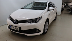 Toyota Auris vaihtoauto