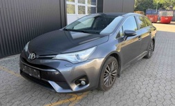 Toyota Avensis vaihtoauto
