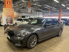 BMW 330 vaihtoauto