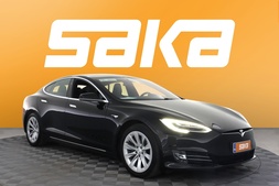 Tesla Model S vaihtoauto