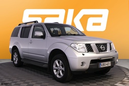 Nissan Pathfinder vaihtoauto